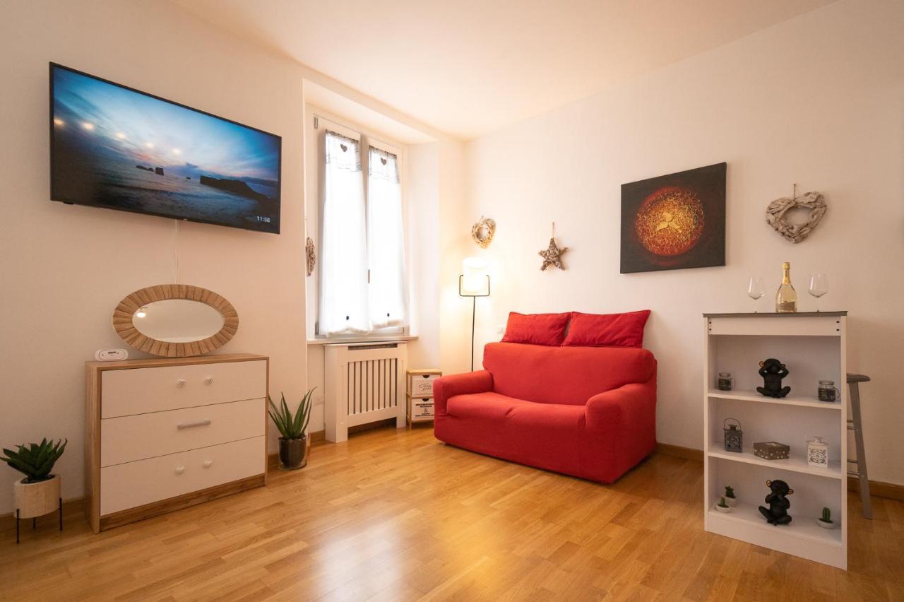 Portatorre Suite, A Charming Apartment In The Heart Of Como, Free Private Parking, Air Conditioning & More! Екстериор снимка