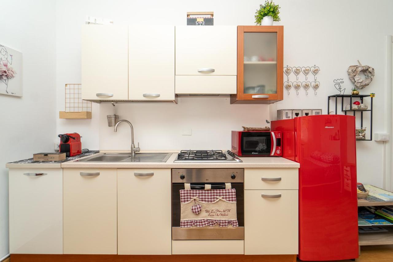 Portatorre Suite, A Charming Apartment In The Heart Of Como, Free Private Parking, Air Conditioning & More! Екстериор снимка