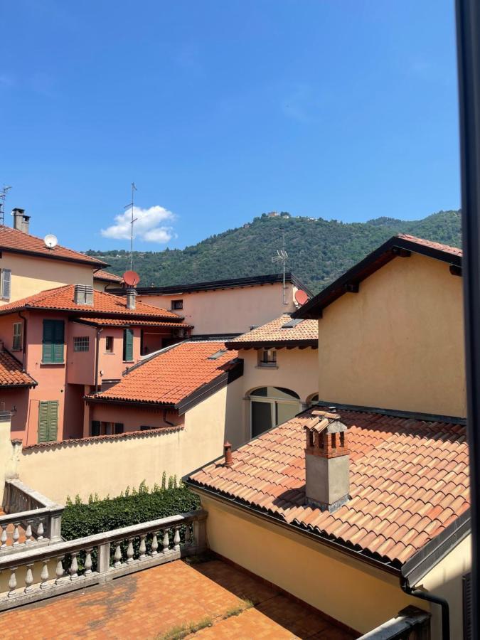 Portatorre Suite, A Charming Apartment In The Heart Of Como, Free Private Parking, Air Conditioning & More! Екстериор снимка
