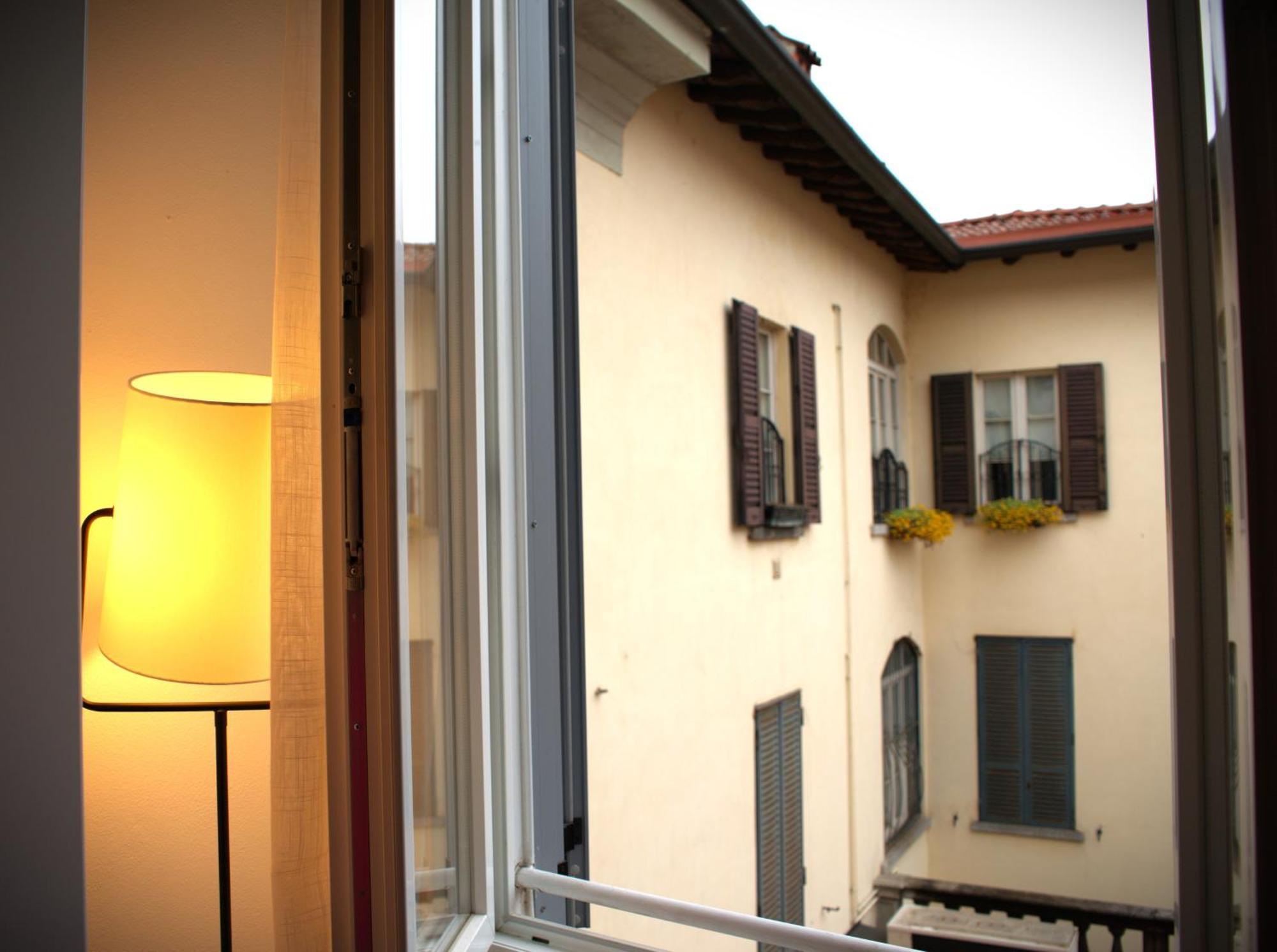 Portatorre Suite, A Charming Apartment In The Heart Of Como, Free Private Parking, Air Conditioning & More! Екстериор снимка